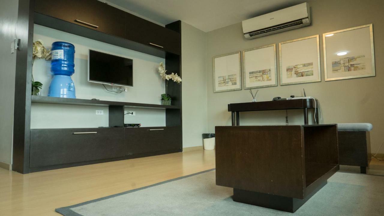 Avant Serviced Suites - Personal Concierge Manila Dış mekan fotoğraf